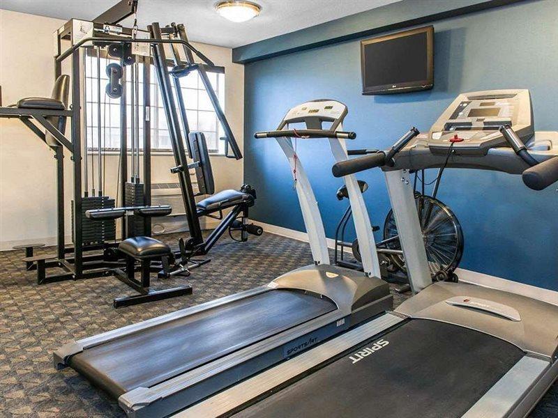 Comfort Inn & Suites Napoleon Esterno foto