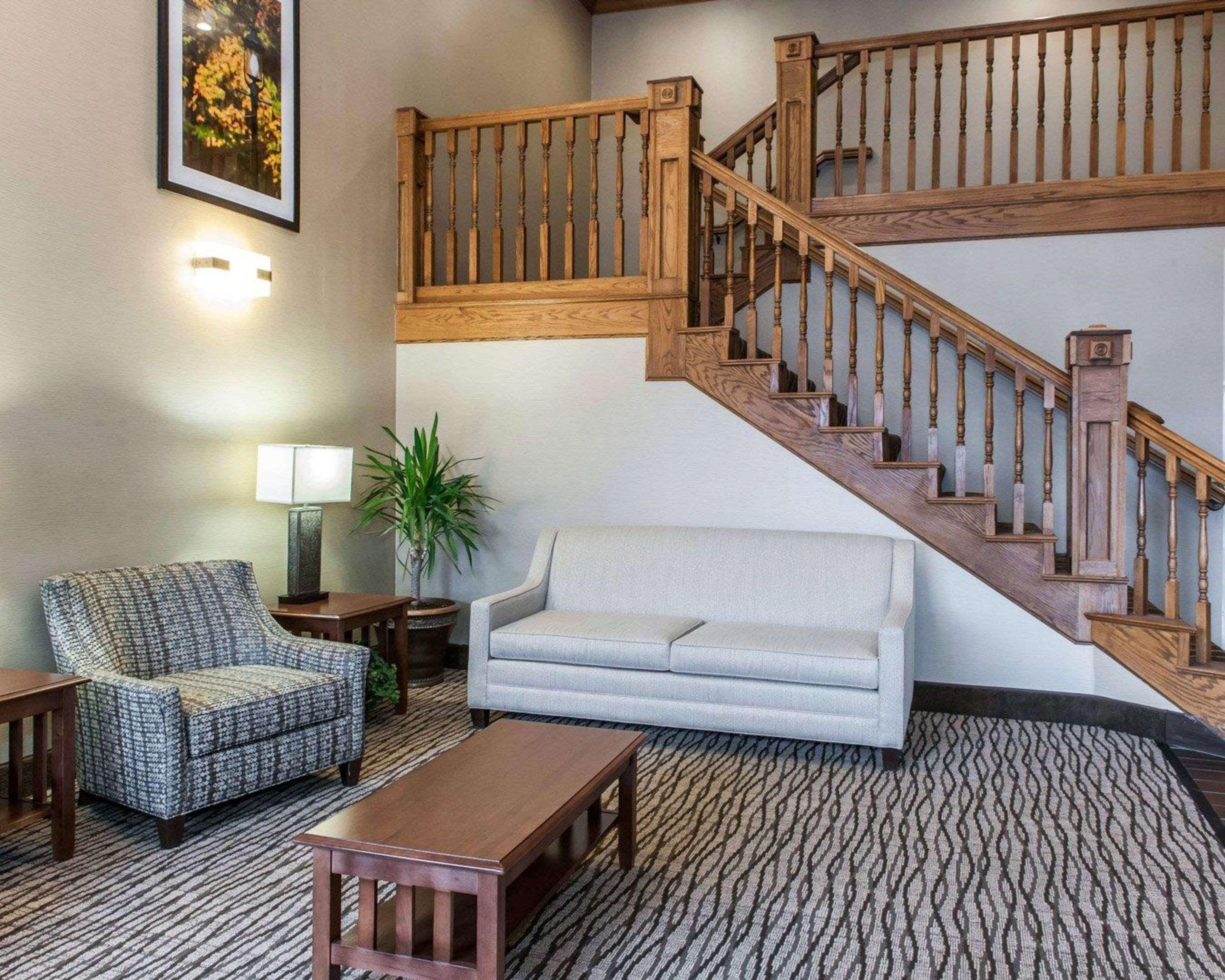 Comfort Inn & Suites Napoleon Esterno foto