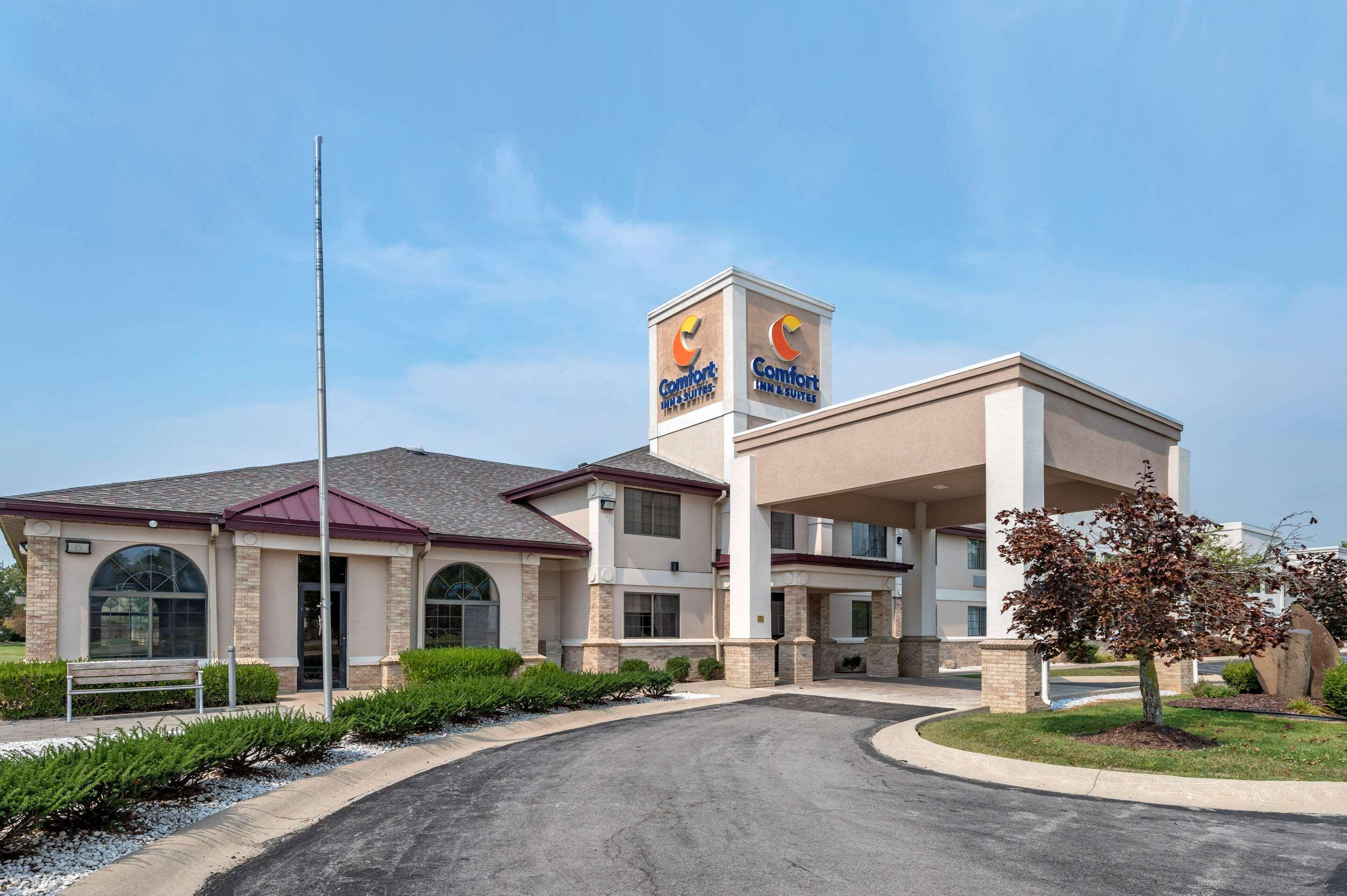 Comfort Inn & Suites Napoleon Esterno foto
